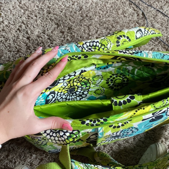 super cute and roomy vera bradley backpack with matching pencil case! - Picture 5 of 6